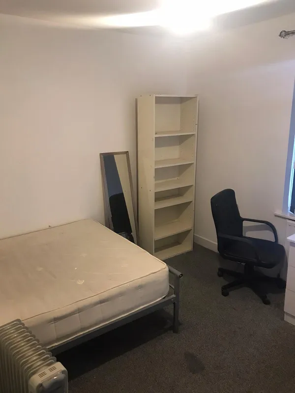 Beeston Road, 4 Rooms 2 baths (House share) NG7 2JQ - Image 8